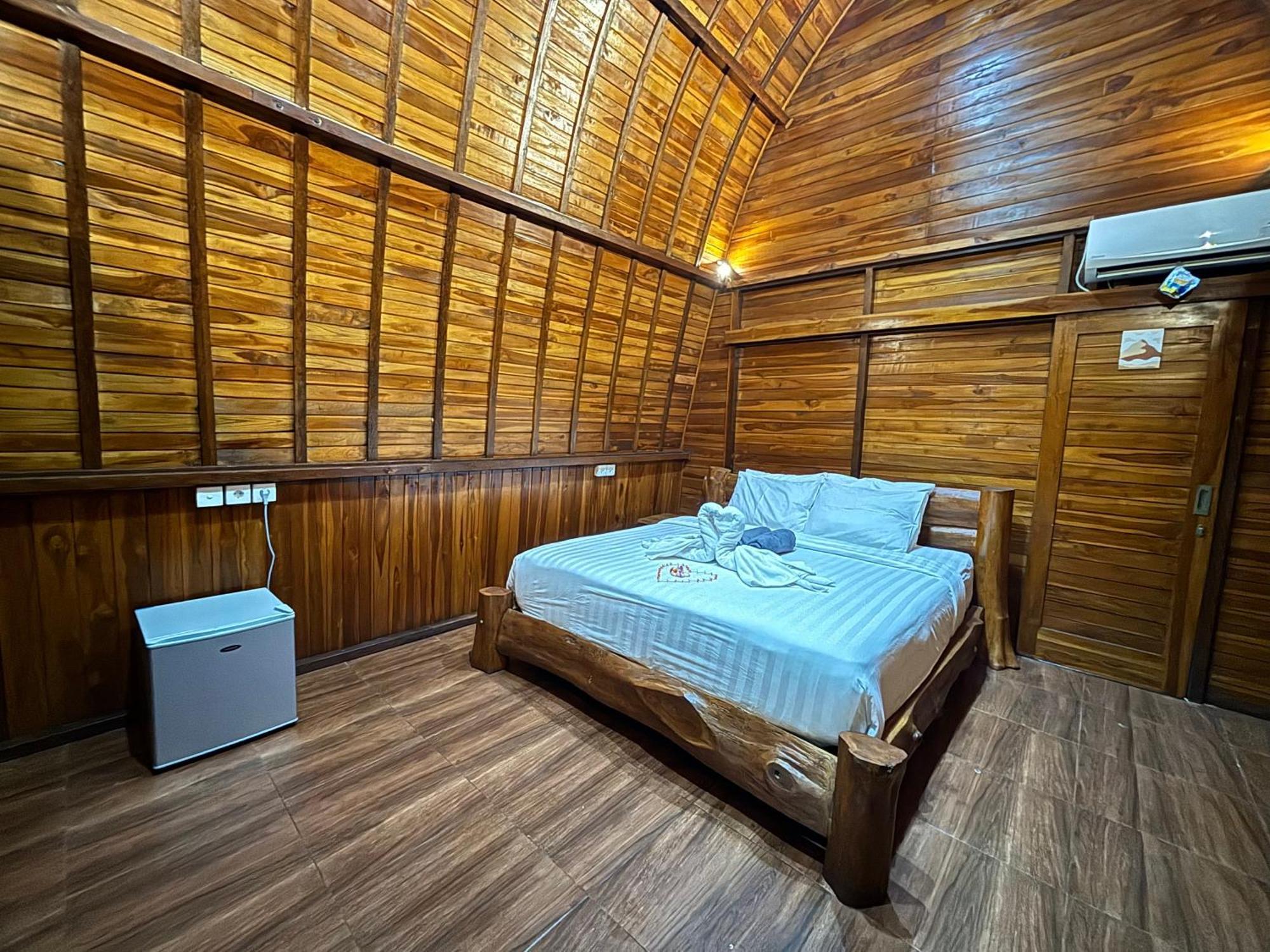 Ringsun Homestay Uluwatu บาดุง ภายนอก รูปภาพ